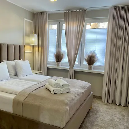 Royal シュツァブニツァ