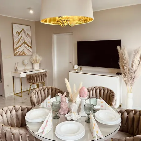 Royal アパート *